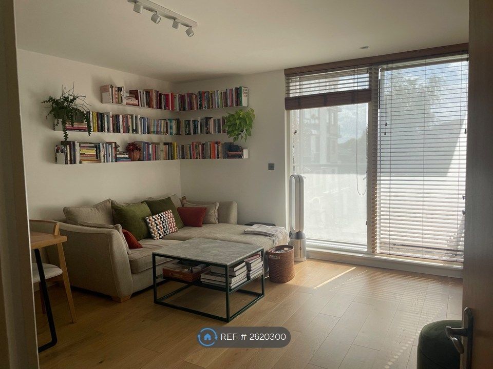 Property photo 2 of 7