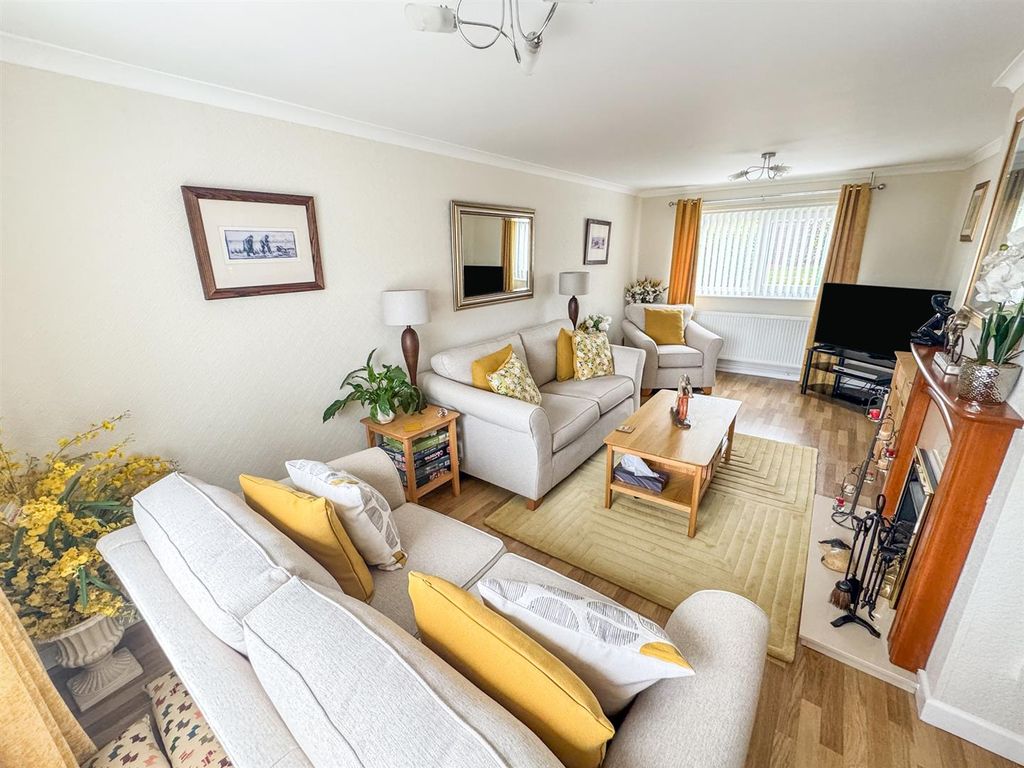 Property photo 2 of 25 Img_8199.Jpg