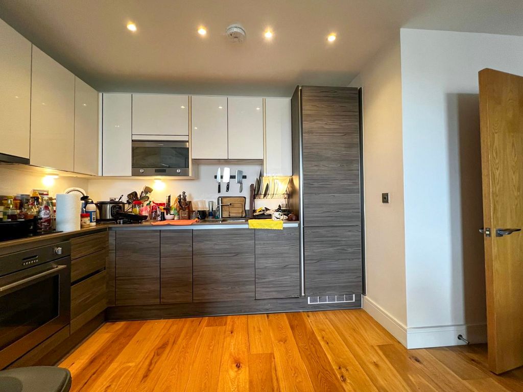 Property photo 2 of 4