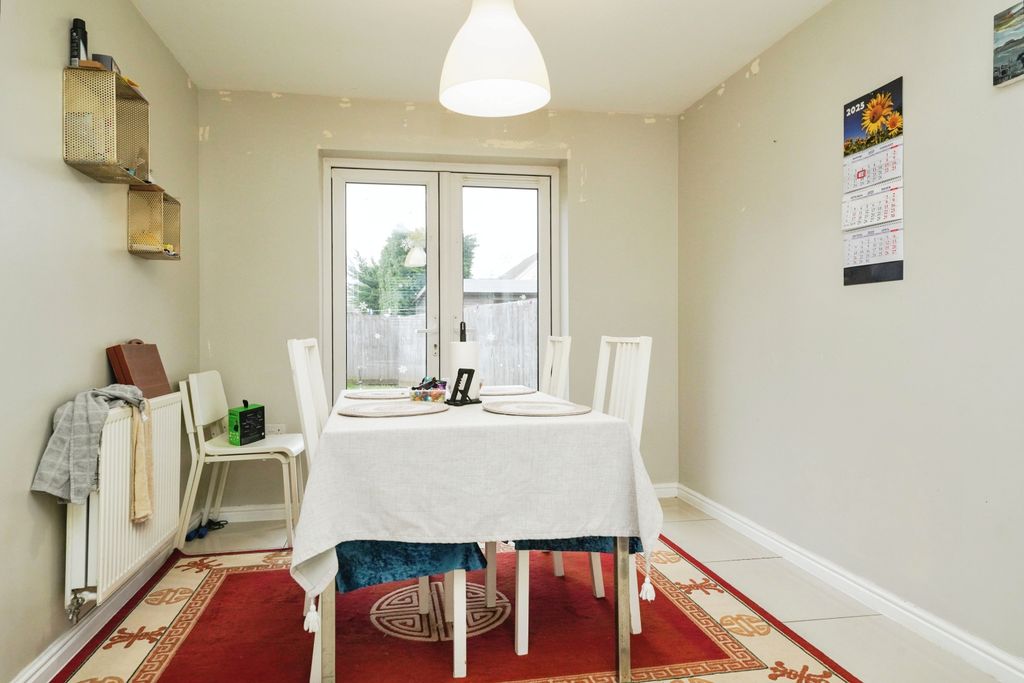 Property photo 2 of 16 Photography