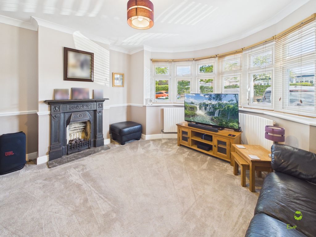 Property photo 2 of 23 Presented By Clinton At Ewemove Bexleyheath And Da