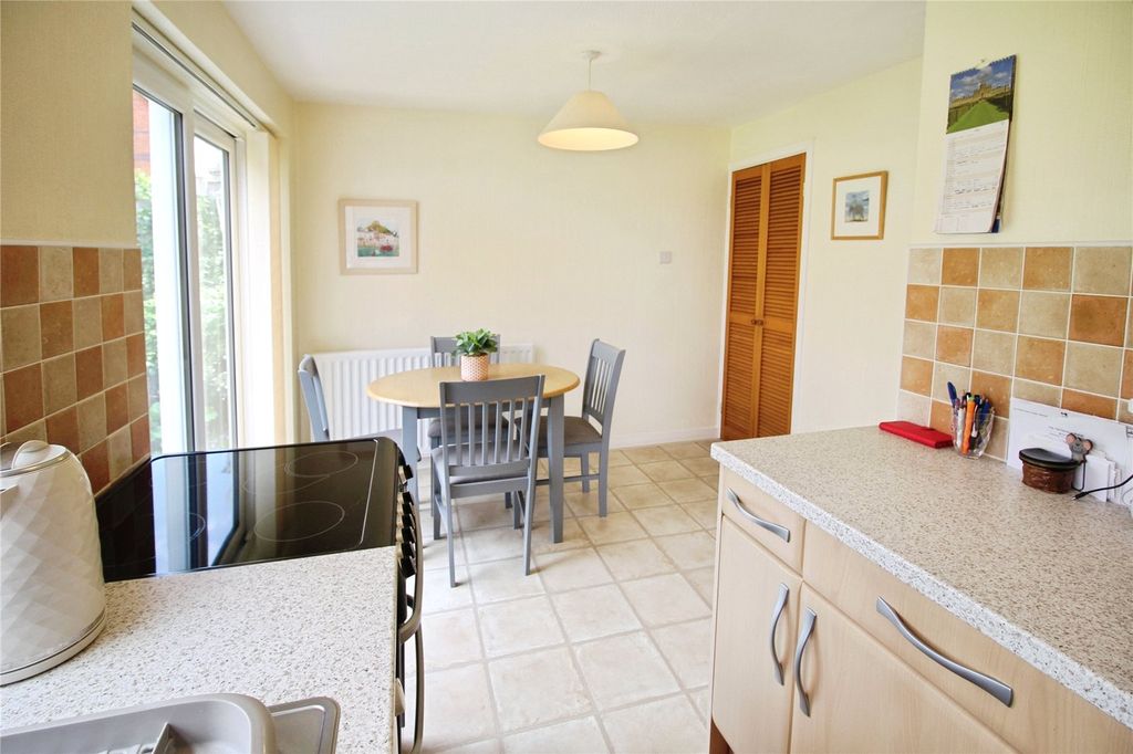 Property photo 3 of 14 Picture No. 02