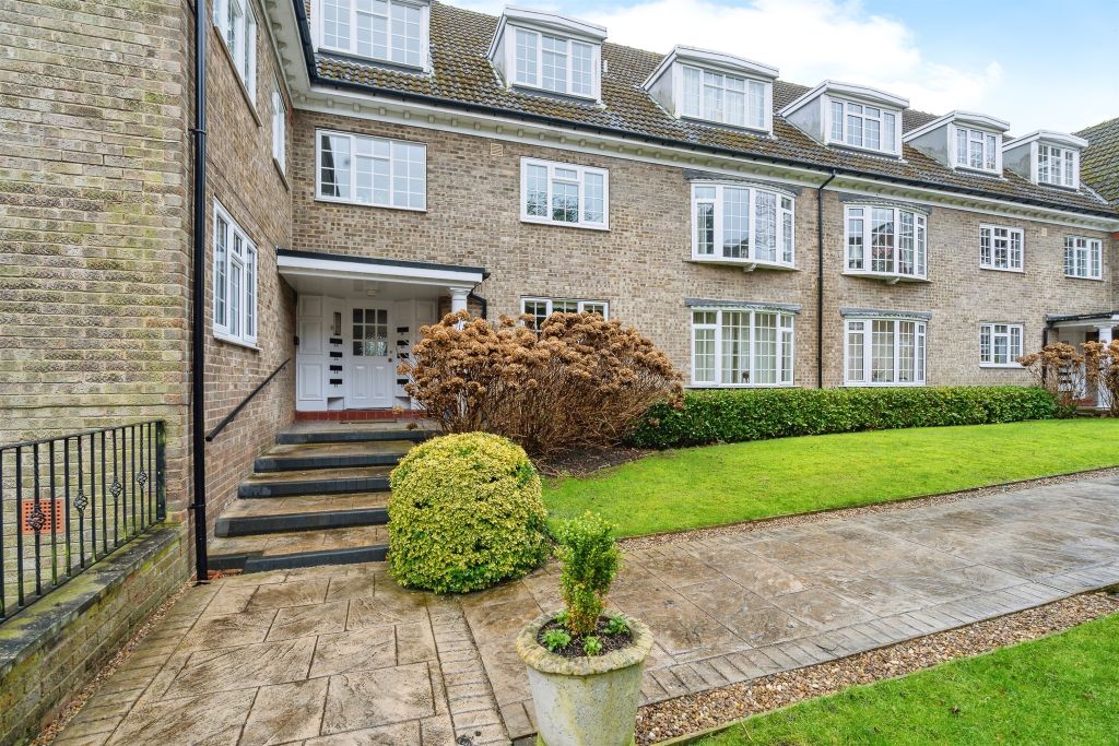 Property photo 1 of 7