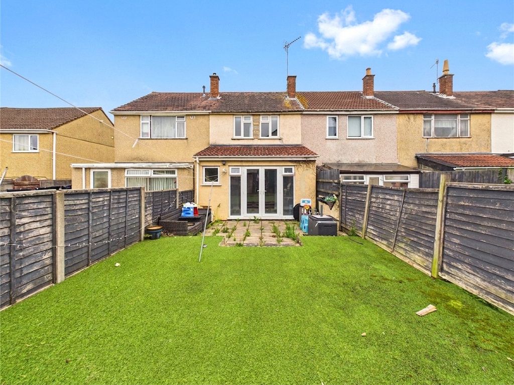 Property photo 2 of 15 Picture No. 18