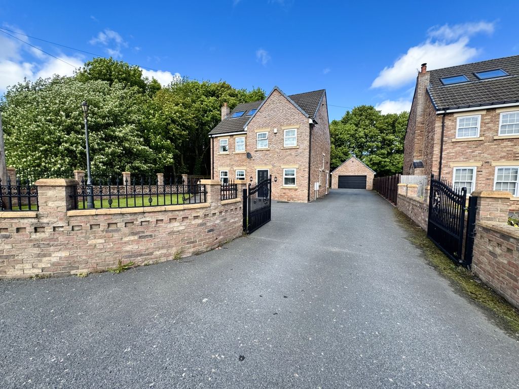 Property photo 1 of 30 Img_4305
