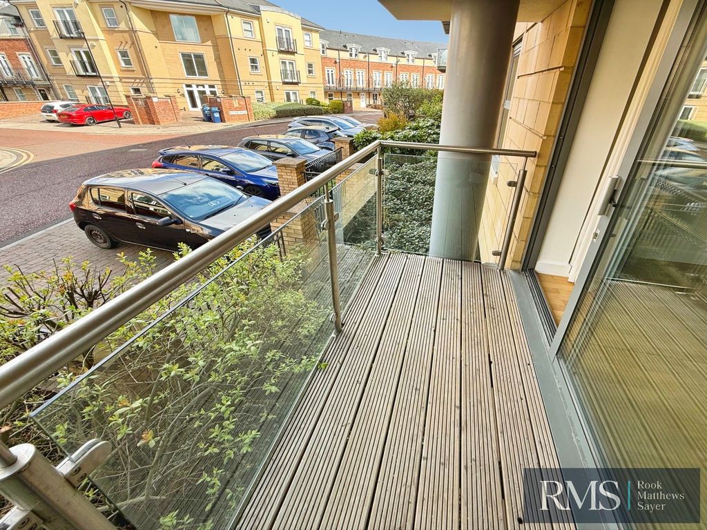 Property photo 3 of 11 Photo 2