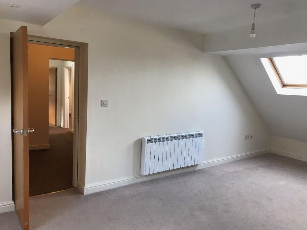 Property photo 3 of 6 Lounge.Jpg