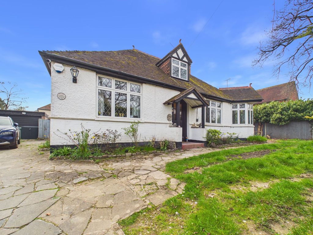 Property photo 2 of 22