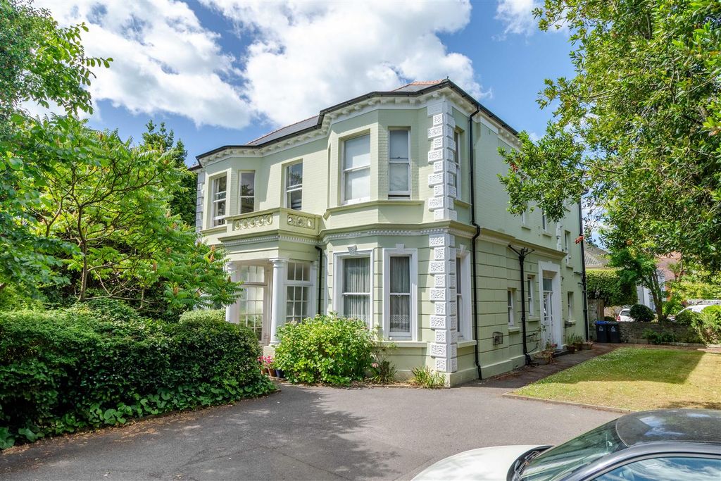Property photo 1 of 14 Belsize-15.Jpg
