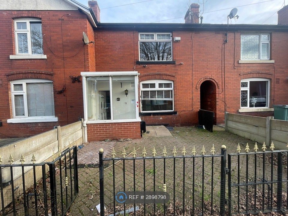 Property photo 2 of 16