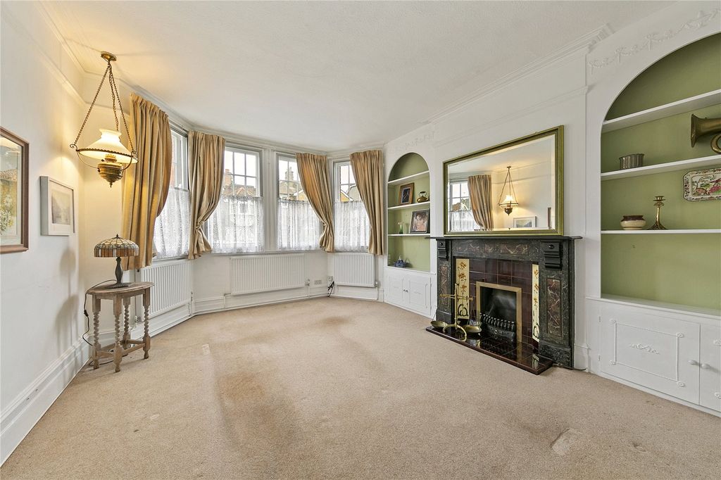 Additional image 4 of 4 bed detached house for saleQueens Road, Hampton Hill TW12
