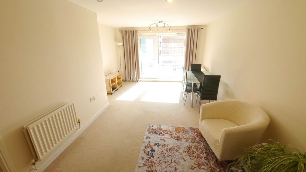 Property photo 3 of 12