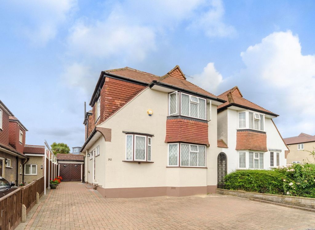 Property photo 2 of 14
