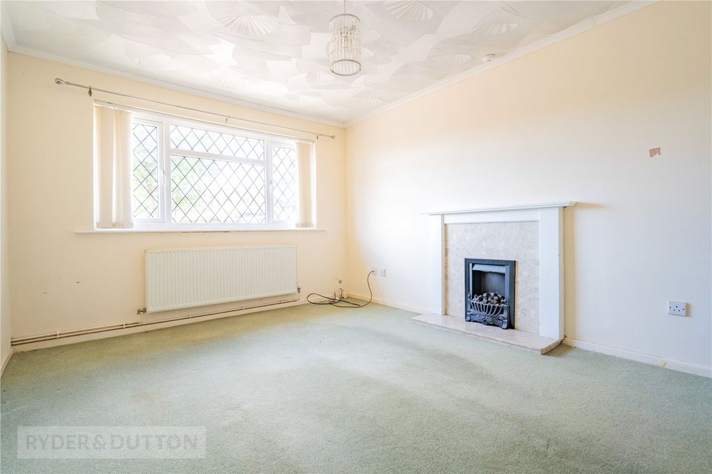 Property photo 2 of 19 Living Room
