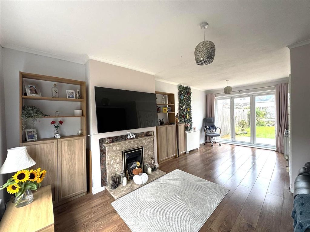Property photo 2 of 24 Dhdvixlq3E-mI-Seeihzpg.Jpg