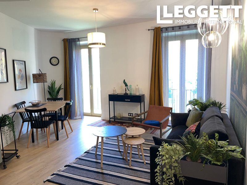 Property photo 2 of 10