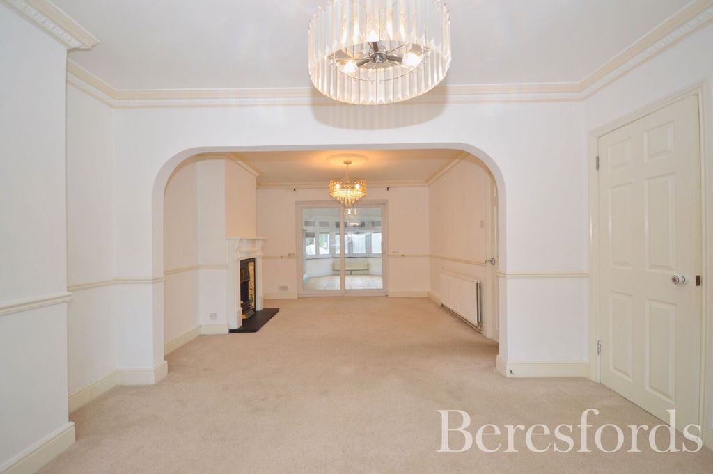 Property photo 2 of 21 Picture No. 06