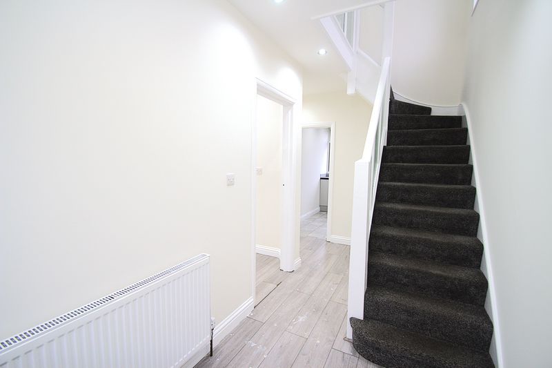 Property photo 2 of 10 Photo 1