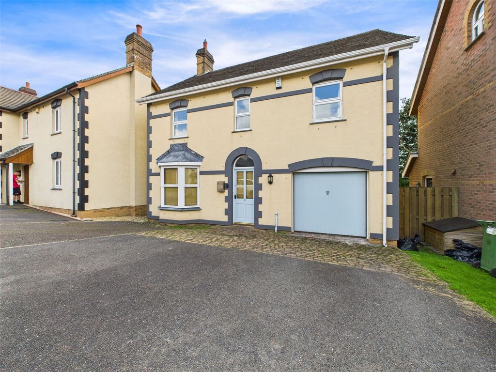 Property photo 1 of 20 Picture No. 28