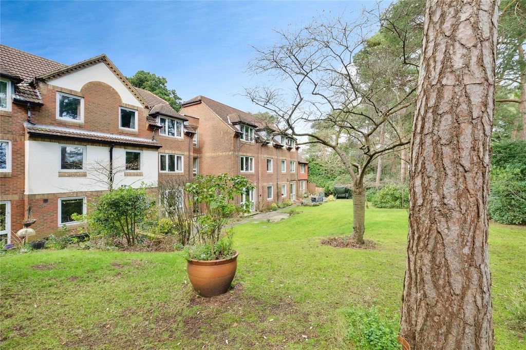 Property photo 2 of 10 General View