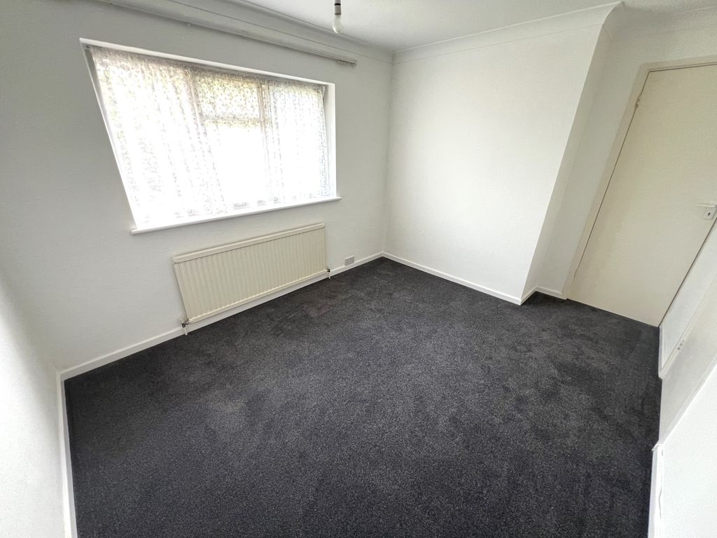 Property photo 3 of 9 Bedroom 2