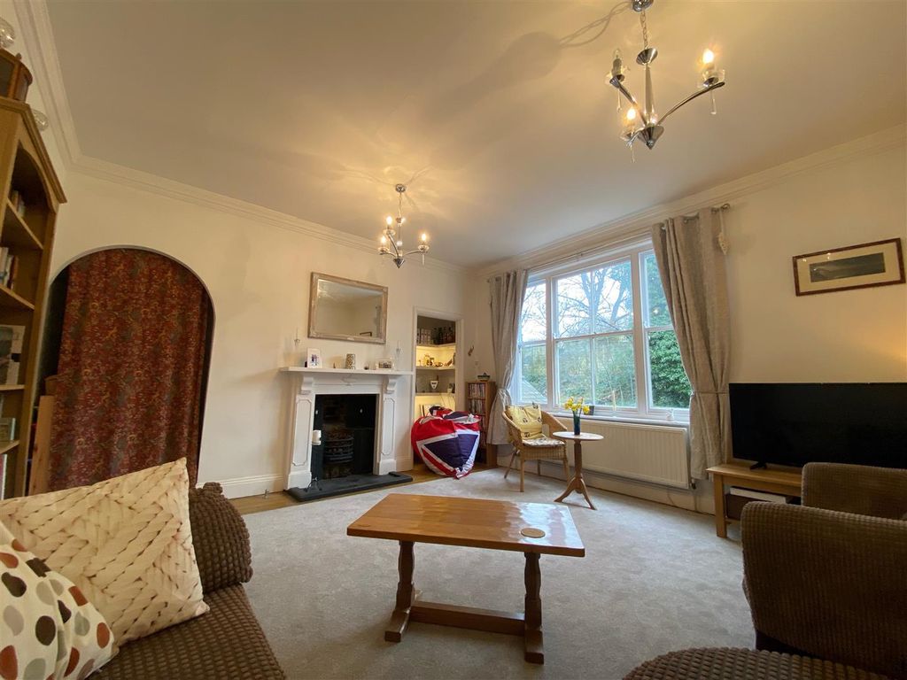 Property photo 3 of 12 18 Gilly 7.Jpg