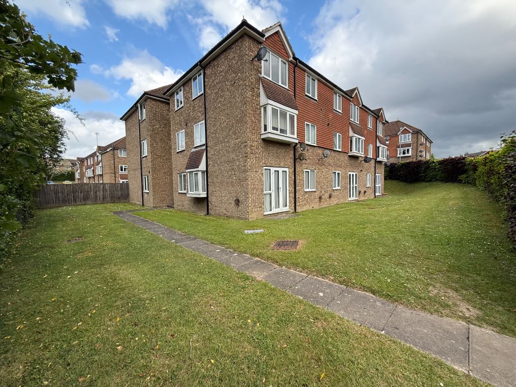 Property photo 1 of 8 4996341