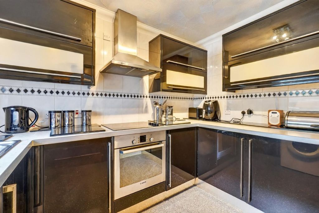 Additional image 7 of 2 bed flat for sale5 Boyd Street Lindon Court, Largs KA30