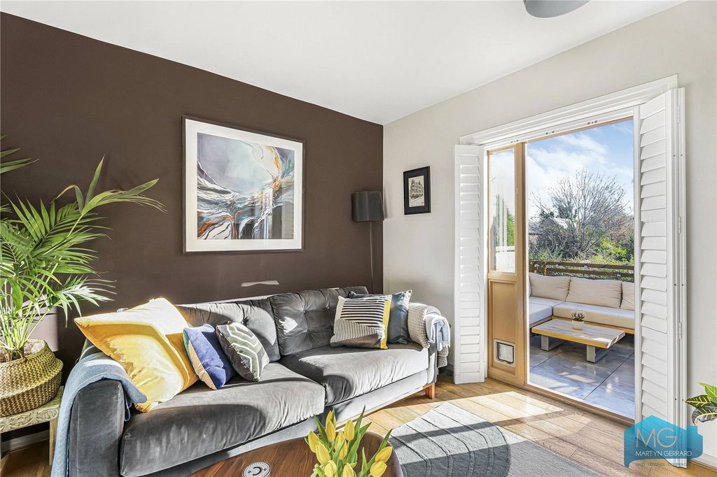 Property photo 3 of 13 Picture No. 16