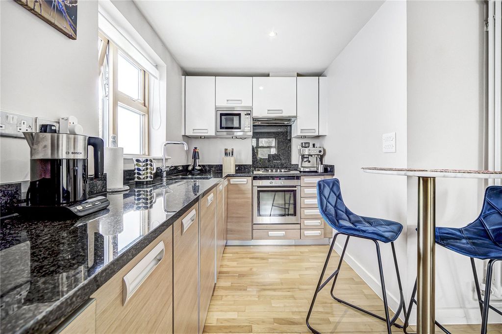 Property photo 1 of 6 Picture No. 27