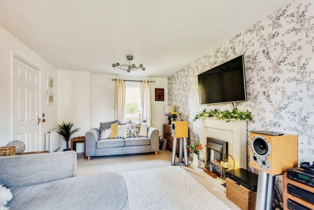 Property photo 3 of 16