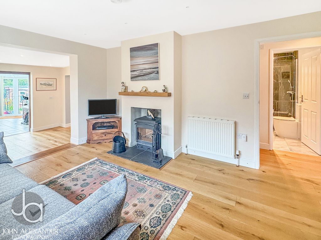 Property photo 3 of 32 20250708_115420171_0.5