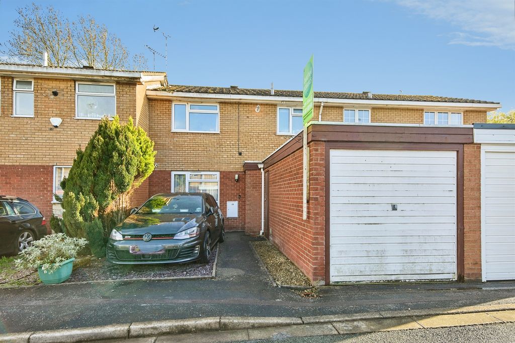 Property photo 1 of 17