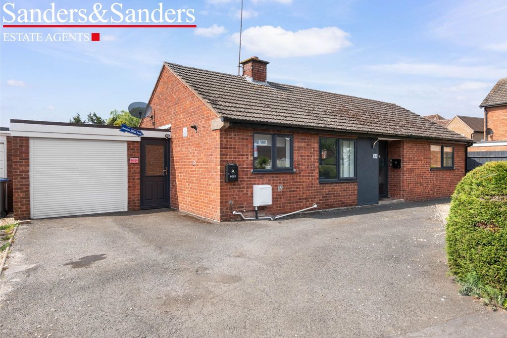 Property photo 1 of 11 Photograph 1