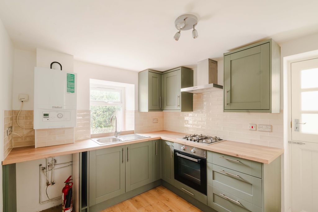 Property photo 1 of 16 Photo 1