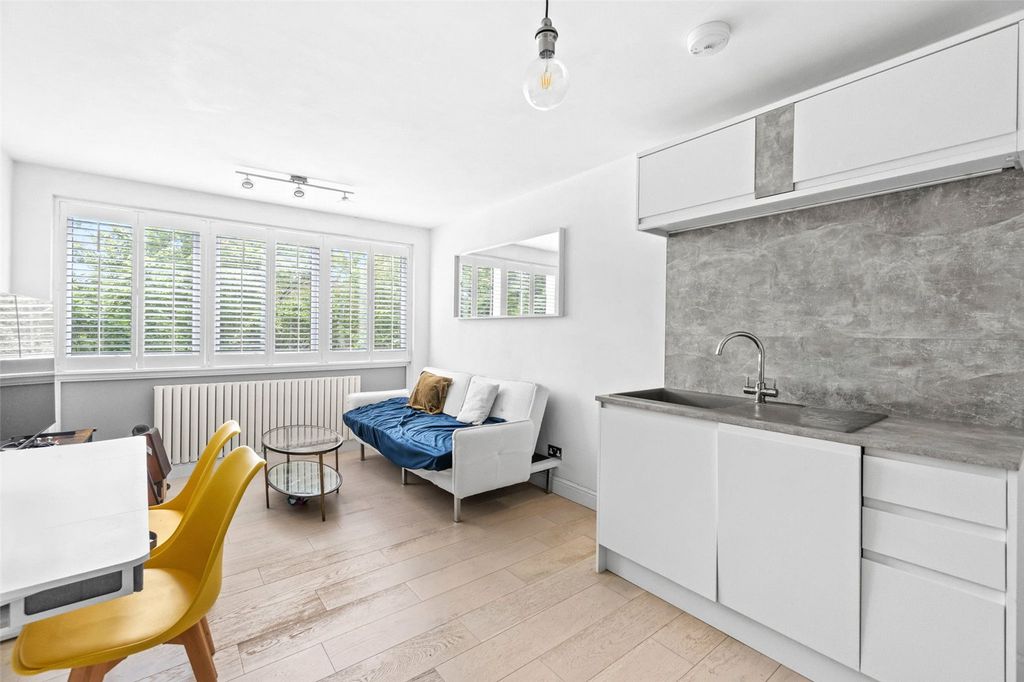 Property photo 1 of 7 Picture No. 10