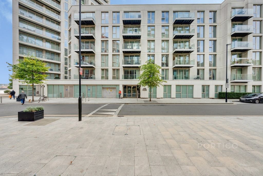 Property photo 1 of 25 Pbox-Img.Jpg