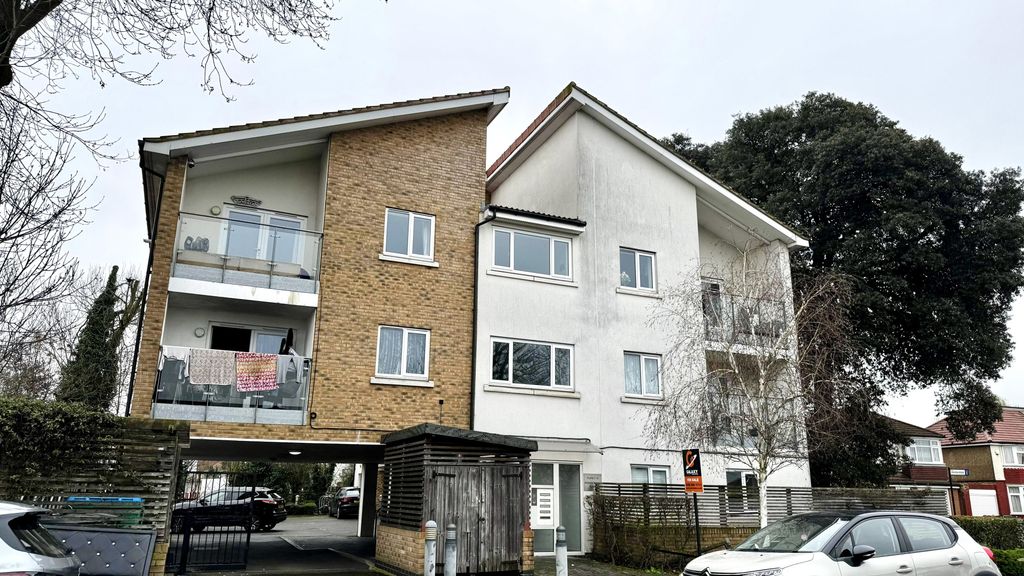 Property photo 2 of 13