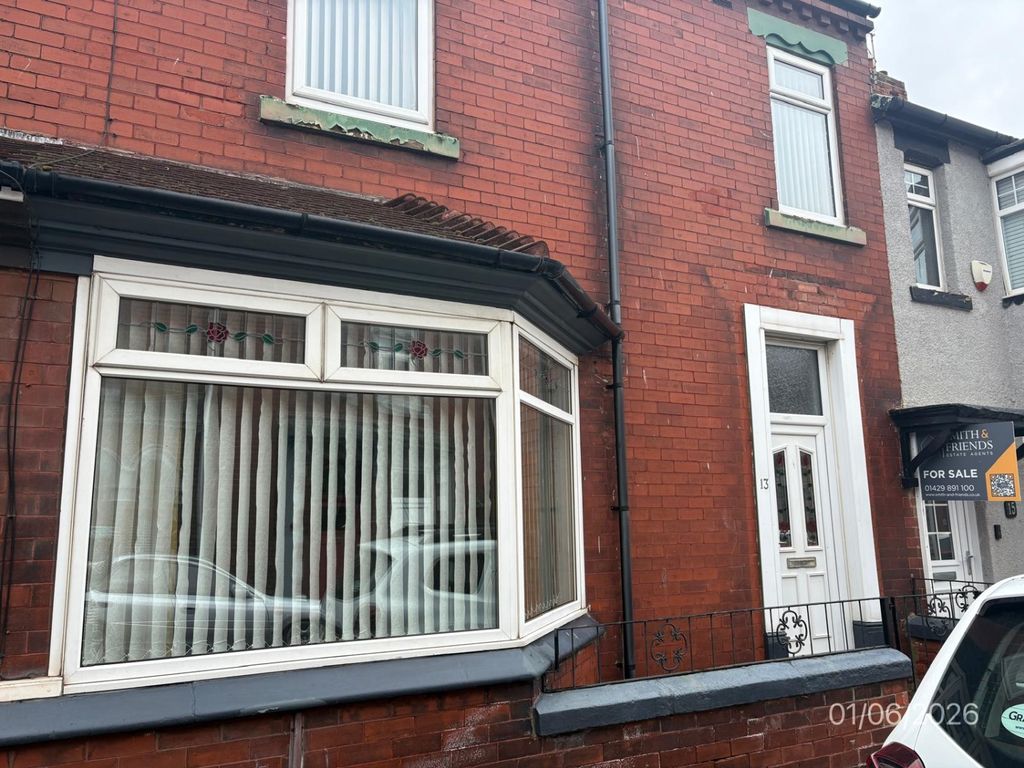 Property photo 1 of 8 13 Carlisle Street 01.06.26