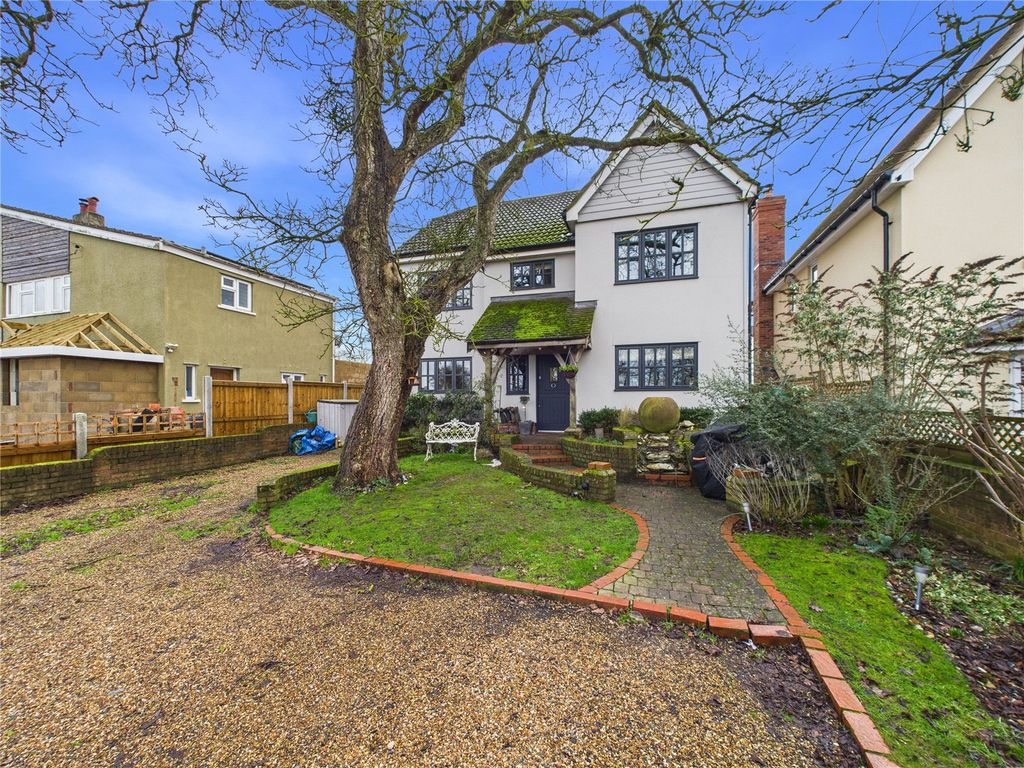 Property photo 1 of 19 Picture No. 27