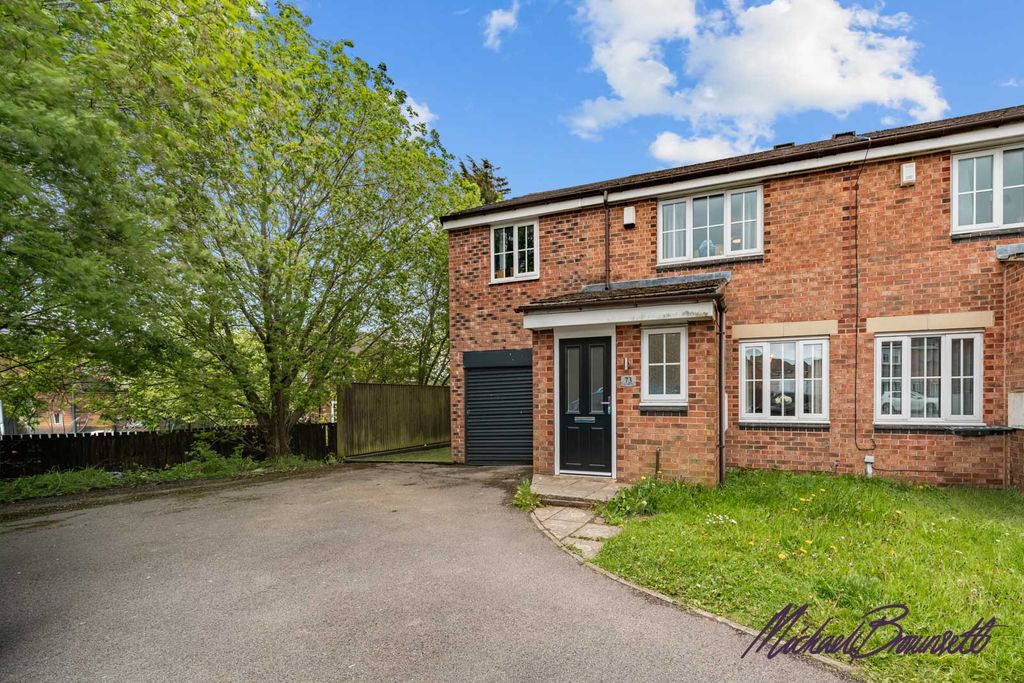 Property photo 1 of 25