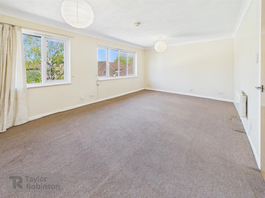 Property photo 2 of 6 Cam02600G0-Pr0705-Still007.Jpg