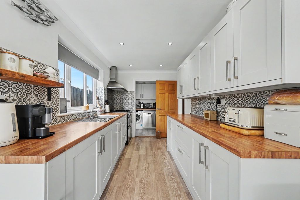 Property photo 3 of 20 5348526