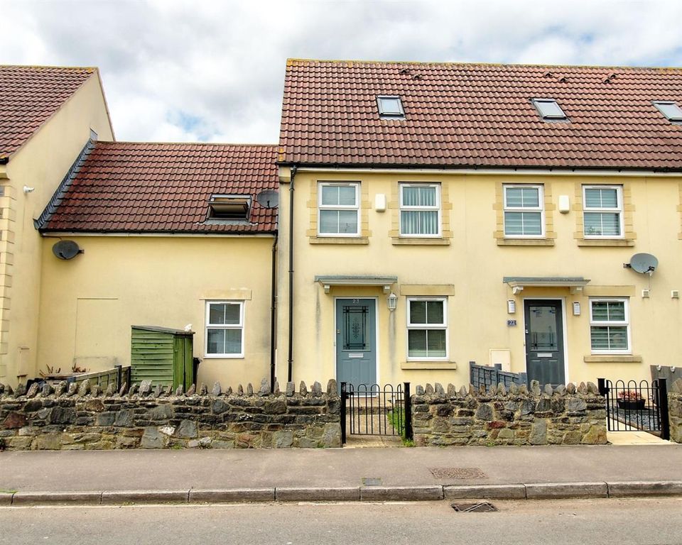 Property photo 1 of 19 Four Bedroom House - 1.Jpg