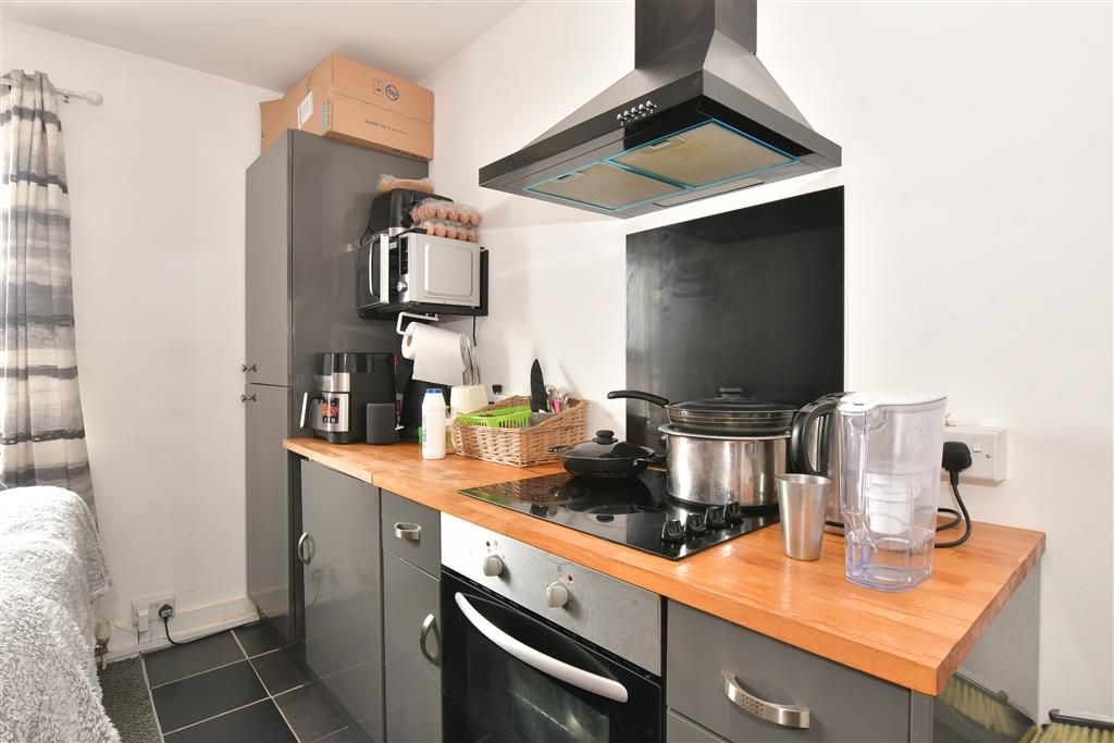Property photo 3 of 7 Kitchen/Diner