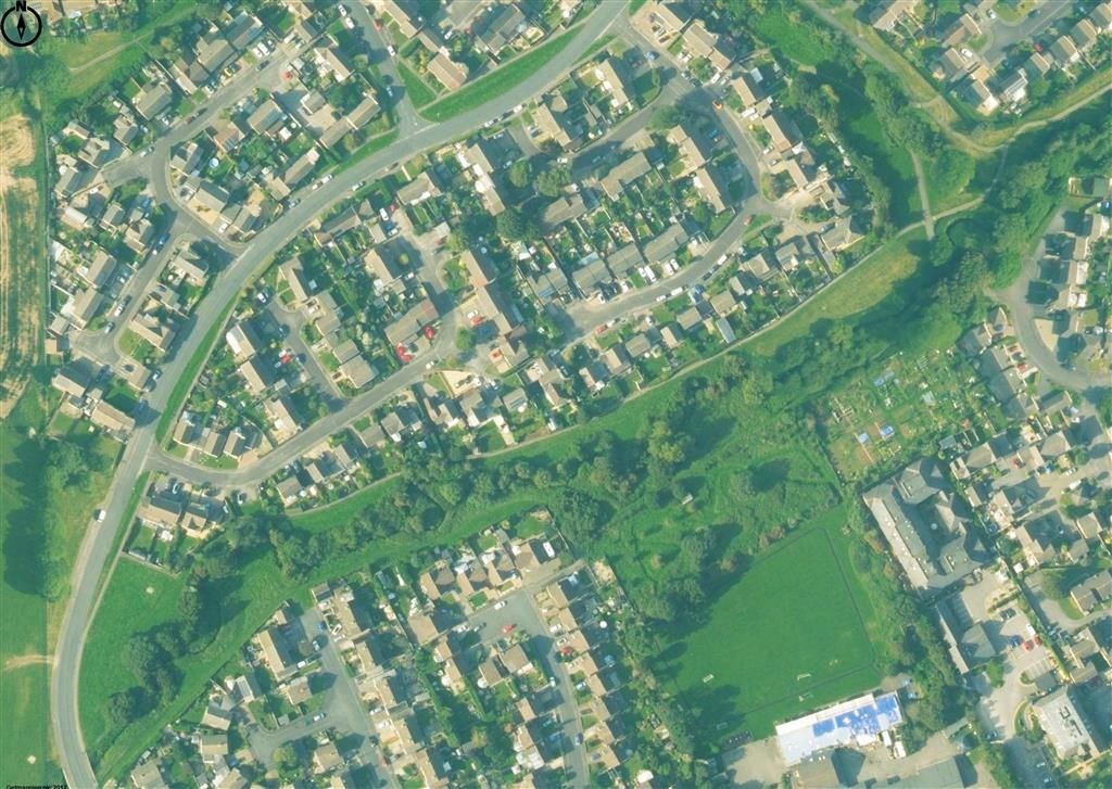 Property photo 1 of 2