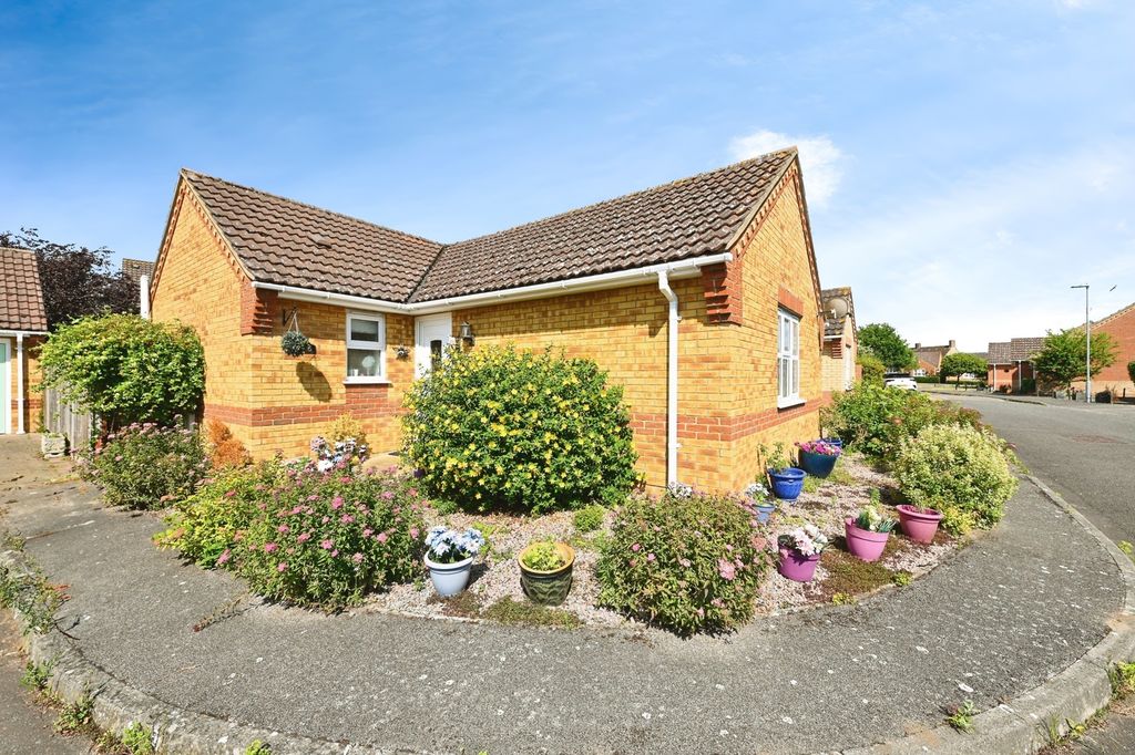 Property photo 1 of 17 Photo