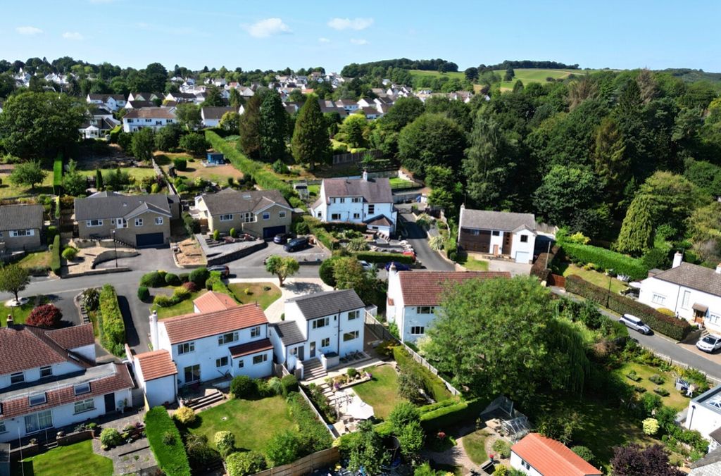 Property photo 3 of 23 Birds Eye View