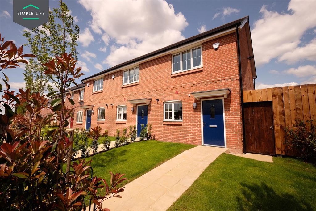 Property photo 1 of 5 Walbrook Exterior_1.Jpg