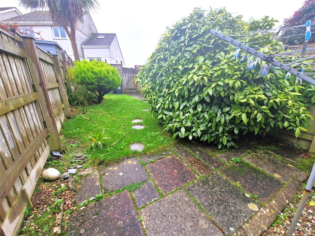 Property photo 3 of 13 Picture No. 12